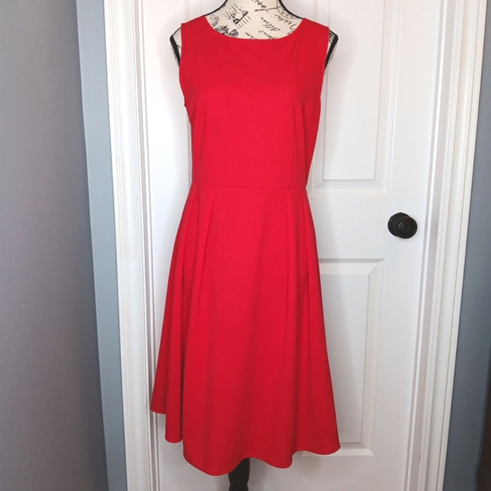 NWOT SHEIN Women's Red Sleeveless Dress Midi A-Line Size M Wedding Guest